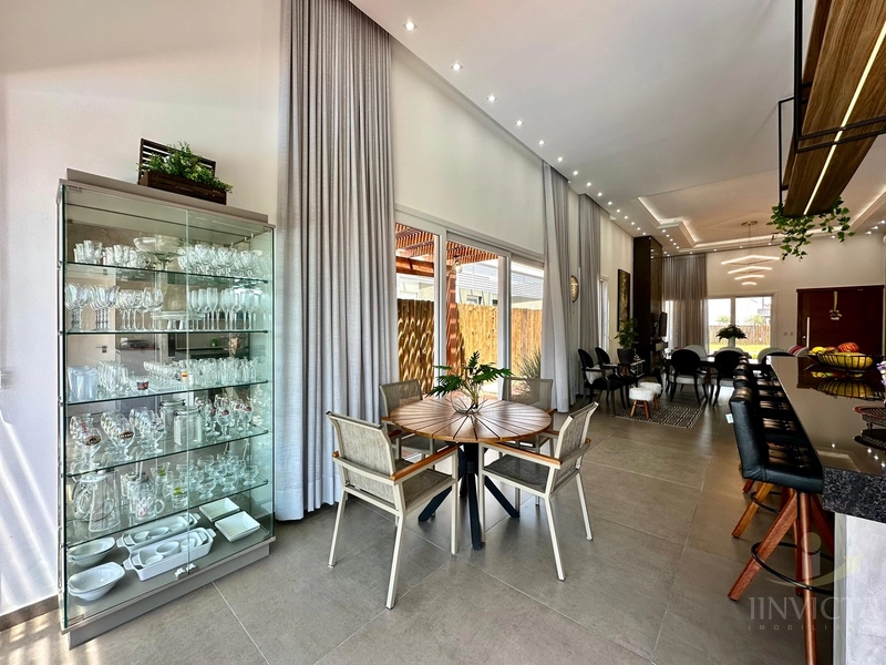 CASA CONDOMÍNIO RIVIERA II -: 9ª foto da galeria de imagens do imóvel