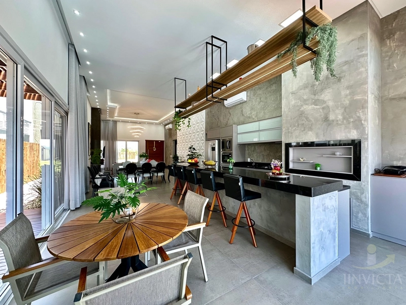 CASA CONDOMÍNIO RIVIERA II -: 1ª foto da galeria de imagens do imóvel