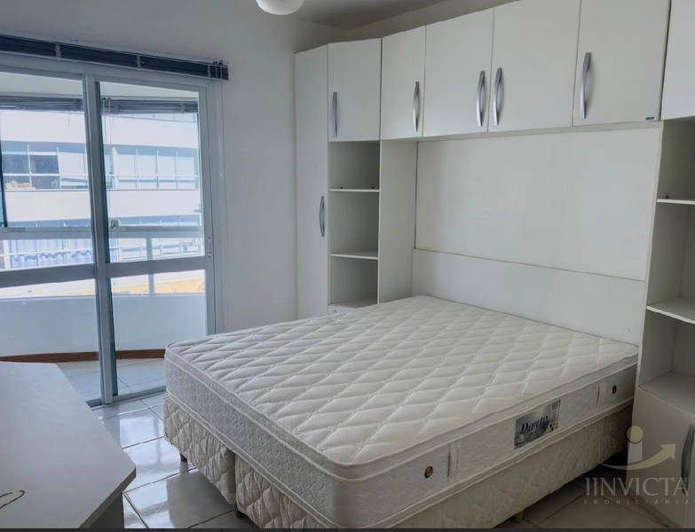 BELO APARTAMENTO DE 2 DORMITÓRIOS NA ZONA NOVA, A POUCOS METROS DO MAR: 4ª foto da galeria de imagens do imóvel