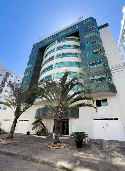 BELO APARTAMENTO DE 2 DORMITÓRIOS NA ZONA NOVA, A POUCOS METROS DO MAR: 1ª foto da galeria de imagens do imóvel