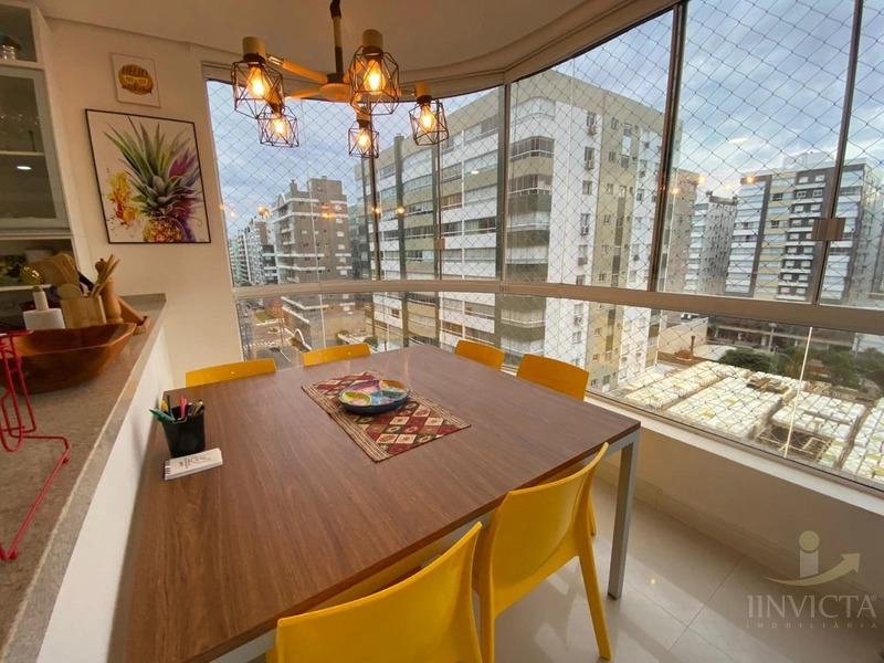 NAVEGANTES! PRÉDIO IMPONENTE DE ESQUINA, 1 QUADRA DO MAR! COM INFRA!: 3ª foto da galeria de imagens do imóvel