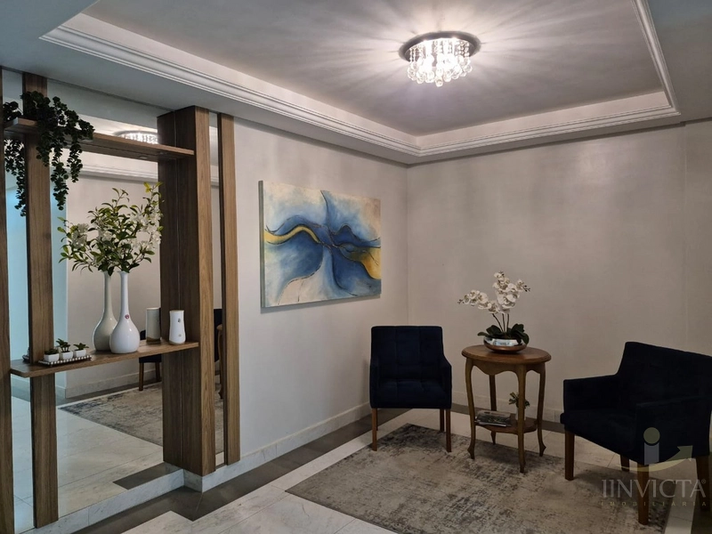 APARTAMENTO COM EXCELENTE LOCALIZAÇÃO: 1ª foto da galeria de imagens do imóvel