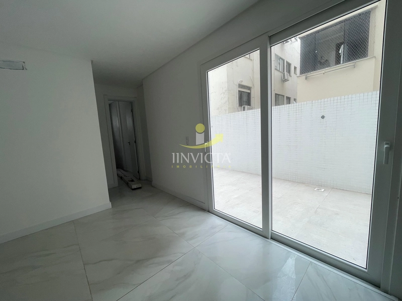 01 dormitório com Terraço à venda no Centro: 3ª foto da galeria de imagens do imóvel