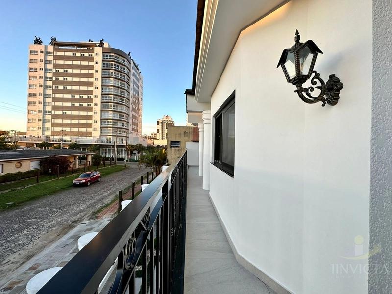 Casa Neoclássica em Xangri-lá/RS: 9ª foto da galeria de imagens do imóvel