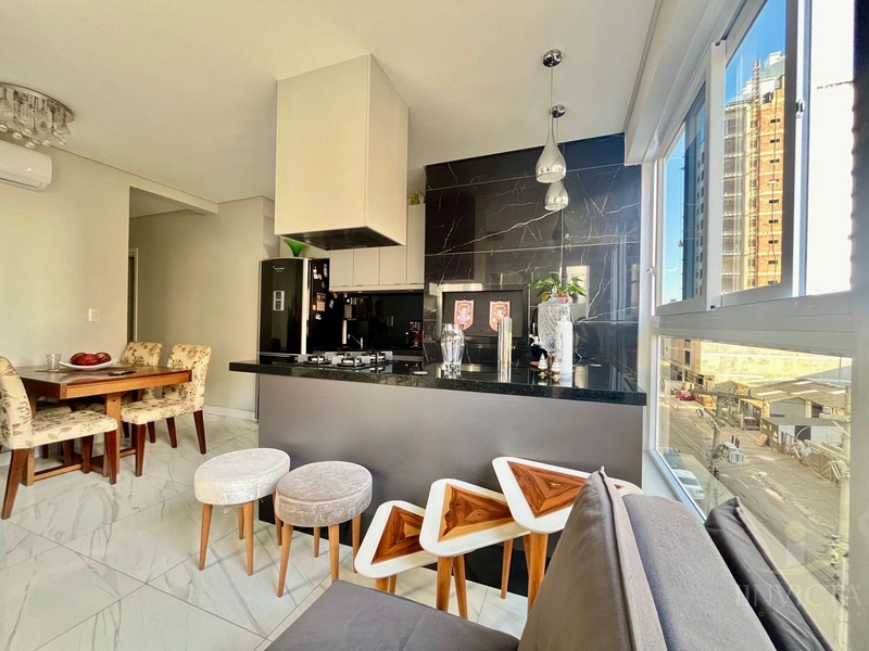 APARTAMENTO COM TERRAÇO, 3 SUÍTES, MOBILIADO, PRÉDIO NOVO COM INFRA!: 3ª foto da galeria de imagens do imóvel