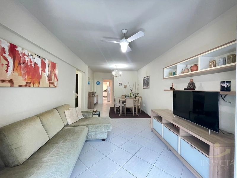 APARTAMENTO DE FRENTE COM VISTA PARA O MAR NO NAVEGANTES: 2ª foto da galeria de imagens do imóvel