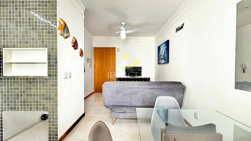 EXCELENTE 2 DORMITÓRIOS, MOBILIADO NA FRENTE DE UMA BELA PRAÇA!!!!: 6ª foto da galeria de imagens do imóvel