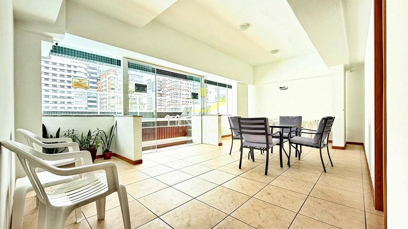 EXCELENTE 2 DORMITÓRIOS, MOBILIADO NA FRENTE DE UMA BELA PRAÇA!!!!: 15ª foto da galeria de imagens do imóvel