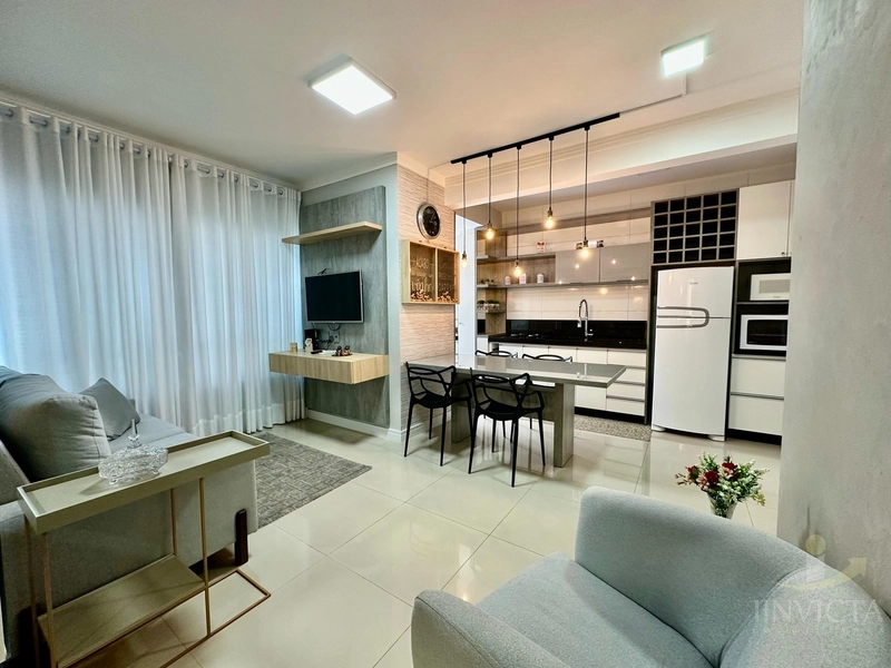OPORTUNIDADE! MOBILIADO E DECORADO! INFRA ! PERTO DO MAR!: 4ª foto da galeria de imagens do imóvel