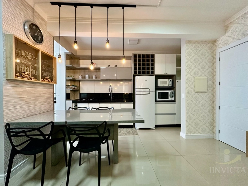 OPORTUNIDADE! MOBILIADO E DECORADO! INFRA ! PERTO DO MAR!: 6ª foto da galeria de imagens do imóvel