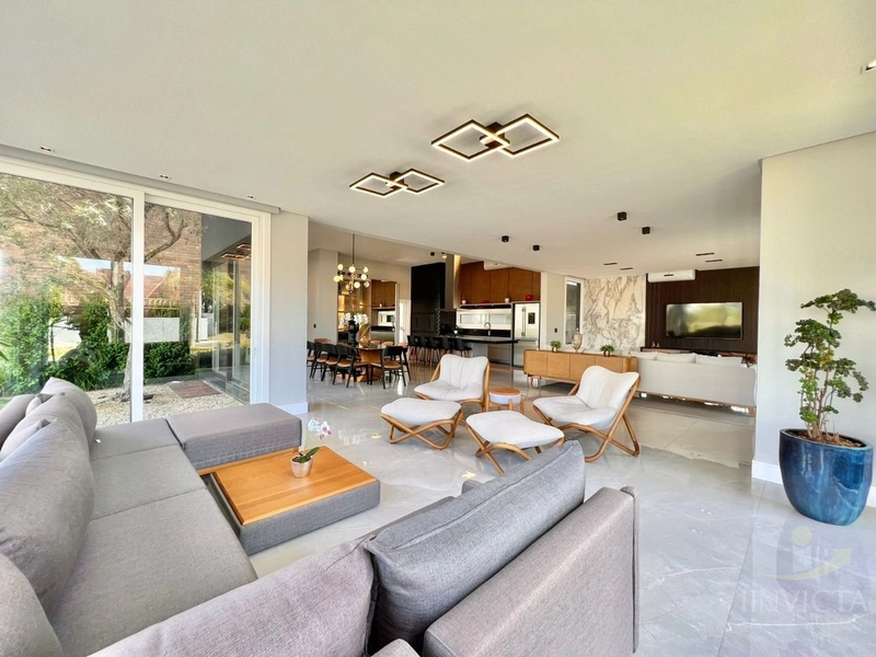 EXCELENTE CASA  COM 5 DORMITÓRIOS NO MELHOR CONDOMÍNIO!!!!: 20ª foto da galeria de imagens do imóvel