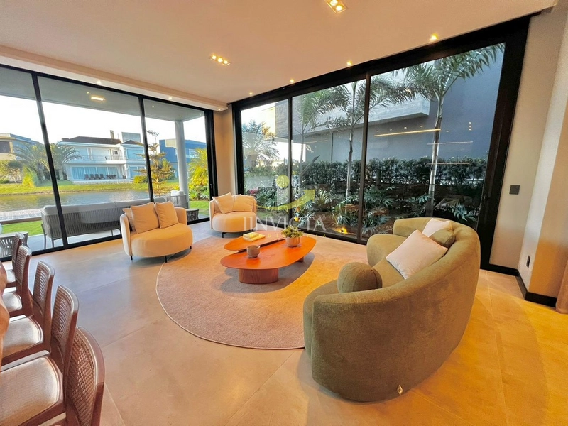 CASA NO CONDOMINIO ENSEADA MOBILIADA E DECORADA -BEIRA LAGO: 6ª foto da galeria de imagens do imóvel