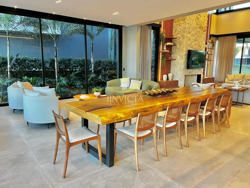 CASA NO CONDOMINIO ENSEADA MOBILIADA E DECORADA -BEIRA LAGO: 13ª foto da galeria de imagens do imóvel
