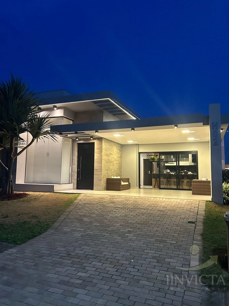 LINDA CASA TÉRREA: 1ª foto da galeria de imagens do imóvel