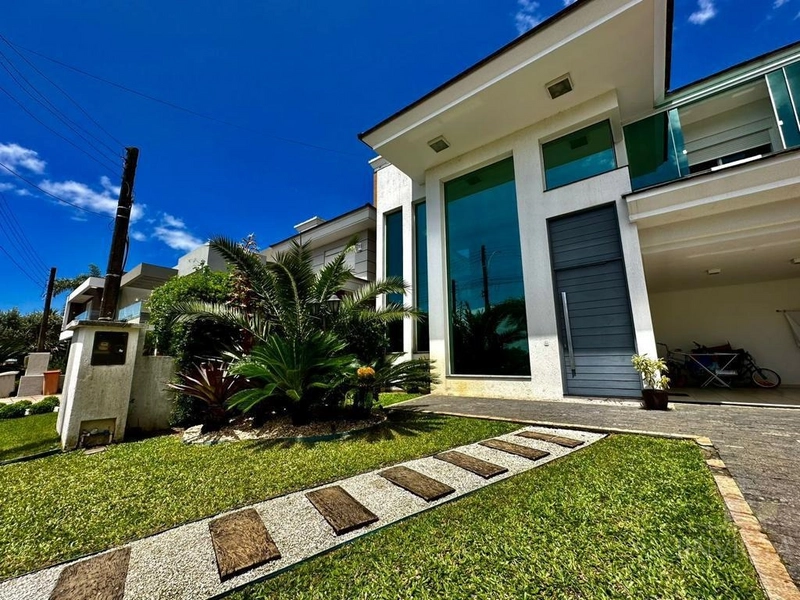 Casa de Condomínio com 190m², 3 Suítes no Condado de Capão em Capão: 1ª foto da galeria de imagens do imóvel