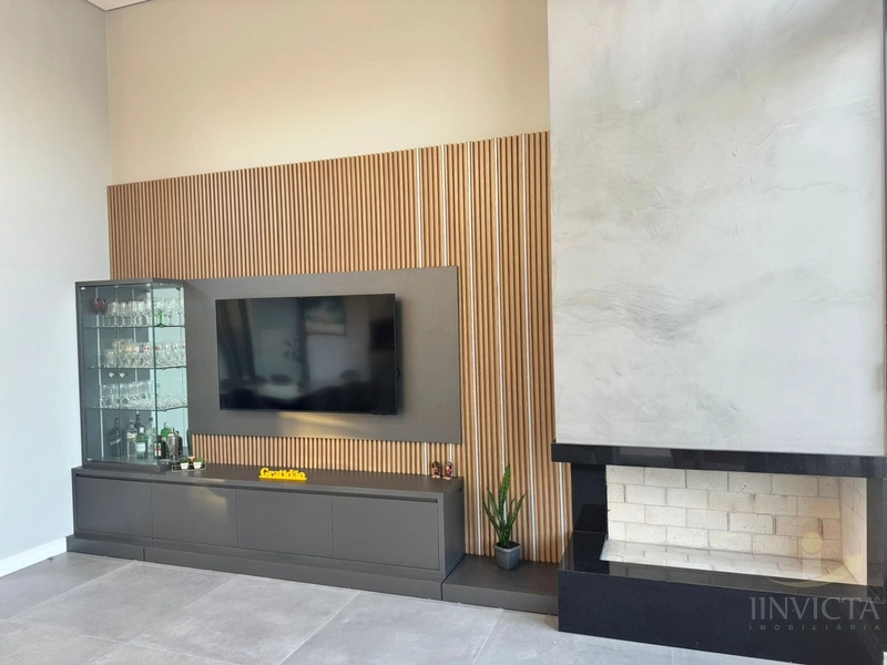 Casa com 3 suítes, mobiliada e decorada em Condomínio fechado: 2ª foto da galeria de imagens do imóvel