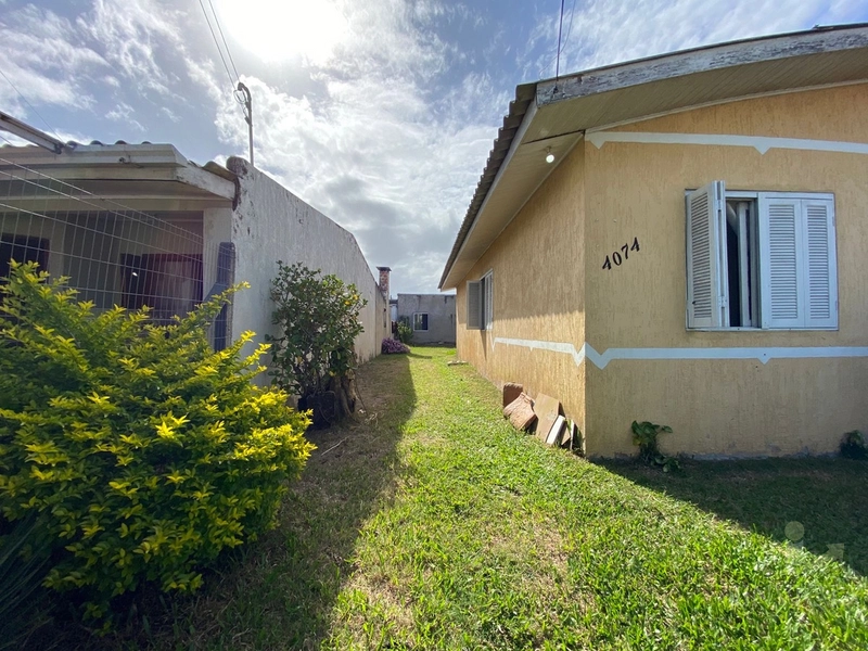 OPORTUNIDADE EM CAPÃO NOVO, POSTO 04, REGIÃO DE MORADORES!: 2ª foto da galeria de imagens do imóvel