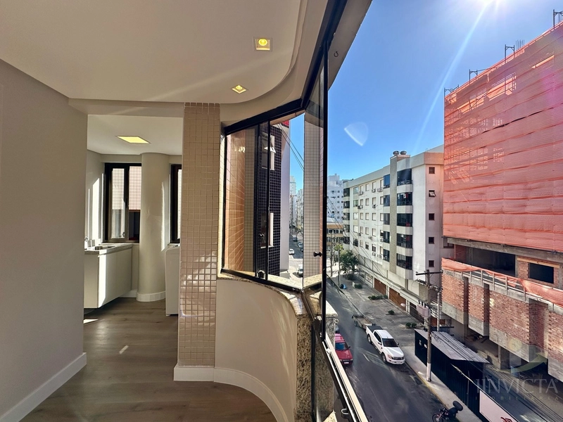 Apartamento de 2 dormitórios, 1 suíte, mobiliado, na Zona Nova: 6ª foto da galeria de imagens do imóvel