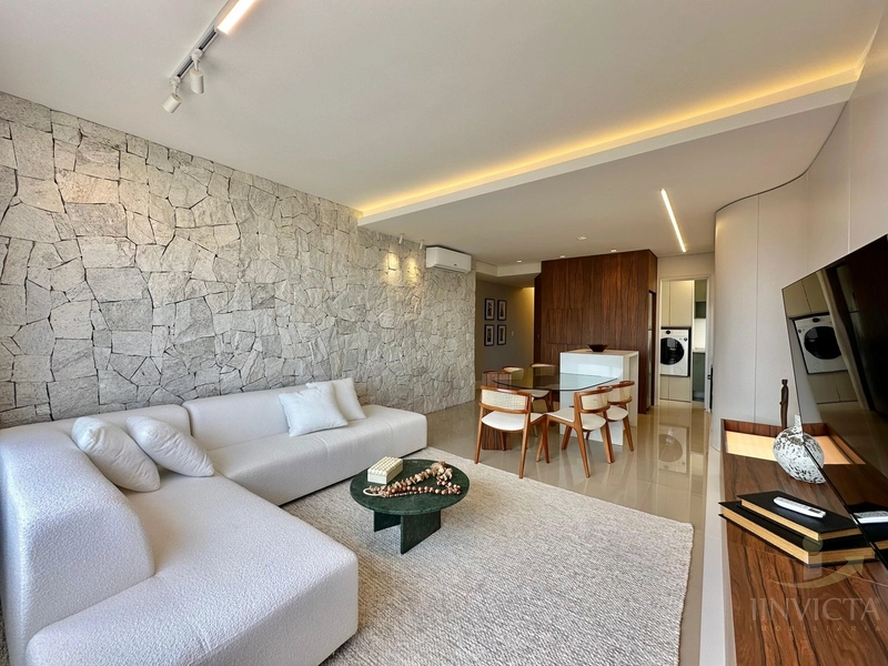 MAGNÍFICO 3 DORMITÓRIOS MOBILIADO E DECORADO, VISTA MAR.: 2ª foto da galeria de imagens do imóvel