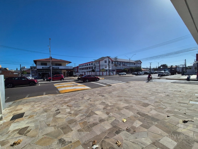 Loja Na Av. Poty: 4ª foto da galeria de imagens do imóvel