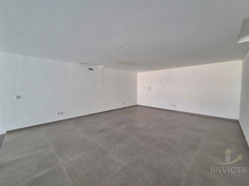 Loja Comercial para Locação Anual na Av. Central.: 13ª foto da galeria de imagens do imóvel