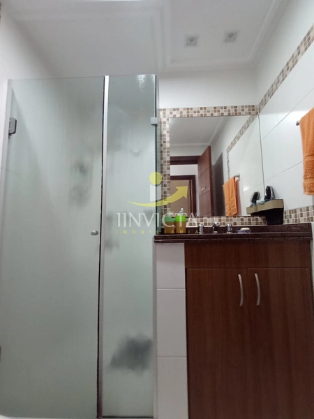 APARTAMENTO DE FRENTE APENAS UMA QUADRA DO MAR EM CAPÃO DA CANOA: 5ª foto da galeria de imagens do imóvel