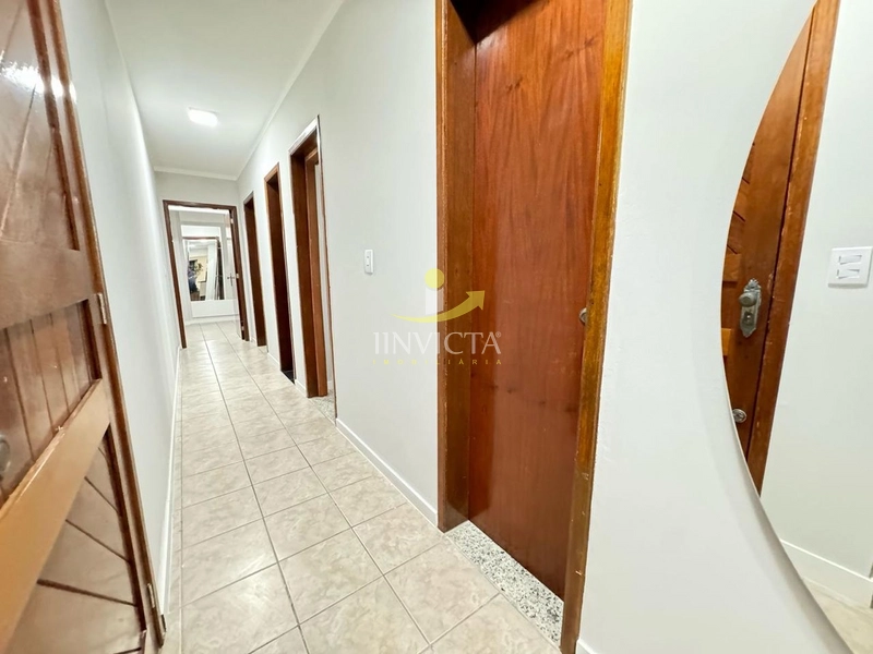 AMPLO 3 DORMITÓRIOS NO CENTRO PRA VOCÊ!!!: 6ª foto da galeria de imagens do imóvel
