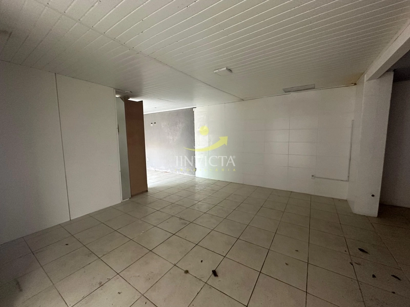 Ótimo ponto comercial no centro de Capão da Canoa!: 6ª foto da galeria de imagens do imóvel