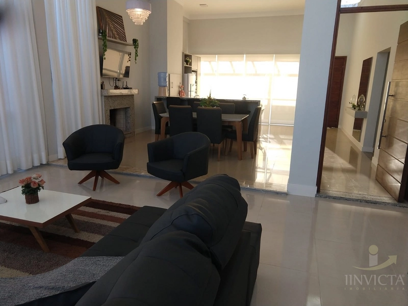 CASA EM CONDOMINIO FECHADO: 4ª foto da galeria de imagens do imóvel