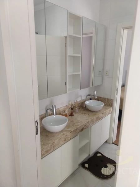 CASA EM CONDOMINIO FECHADO: 7ª foto da galeria de imagens do imóvel