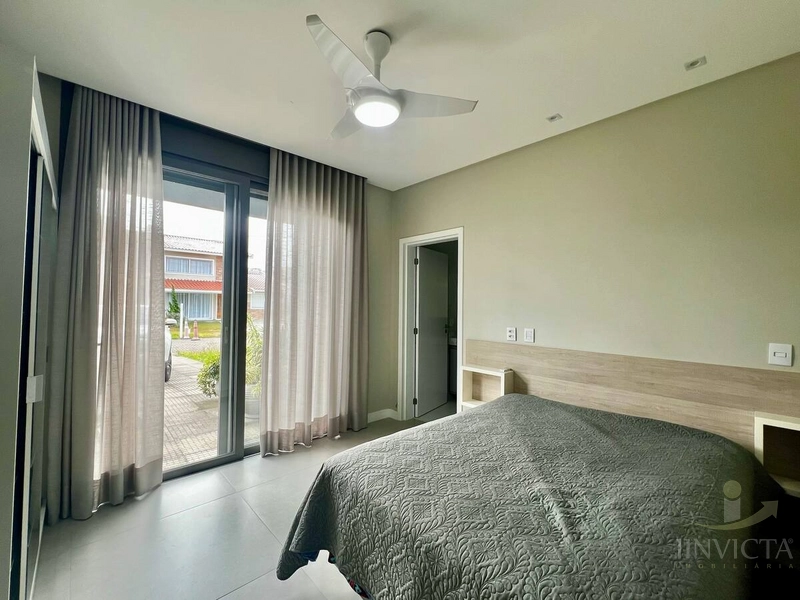 Casa em condomínio fechado disponível para locação anual: 5ª foto da galeria de imagens do imóvel