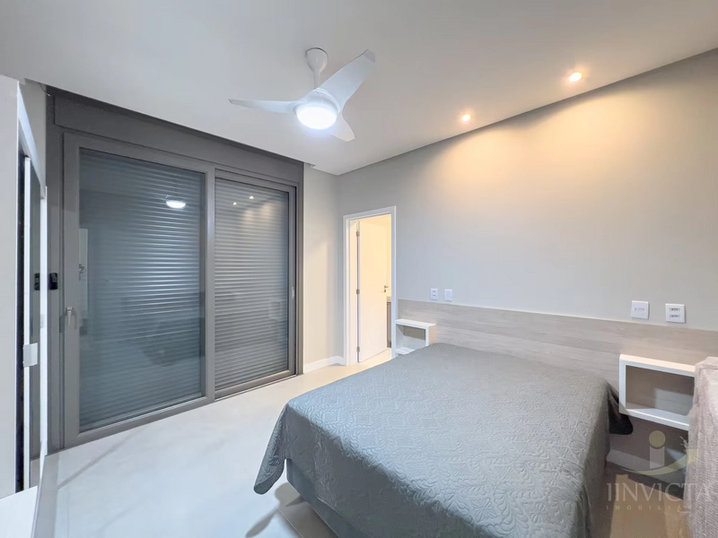 Casa em condomínio fechado disponível para locação anual: 13ª foto da galeria de imagens do imóvel