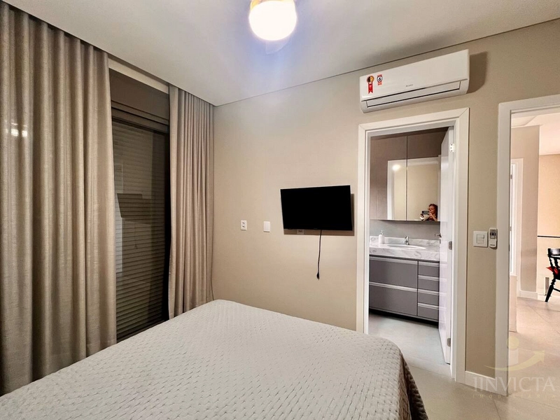 Casa em condomínio fechado disponível para locação anual: 34ª foto da galeria de imagens do imóvel