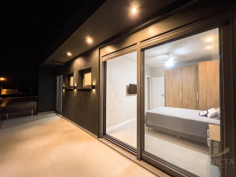 Casa em condomínio fechado disponível para locação anual: 8ª foto da galeria de imagens do imóvel
