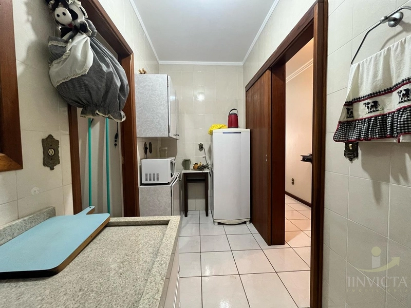 EXCELENTE UM DORMITÓRO, MOBILIADO A 5 MINUTOS DO MAR E CENTRO!!!!!: 10ª foto da galeria de imagens do imóvel