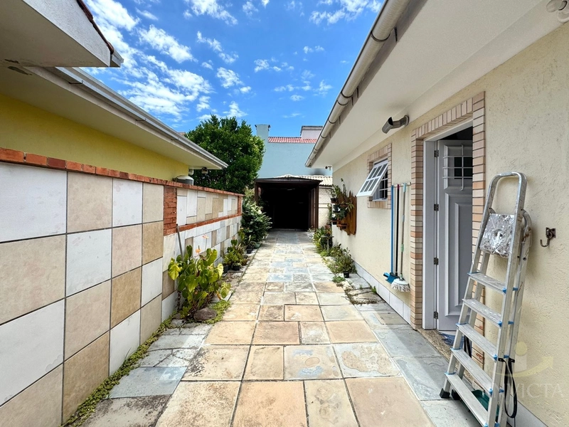 CASA NA ZONA NOVA!TERRENO INTEIRO, 3 DORMITÓRIOS, SUÍTE! MOBILIADA!: 13ª foto da galeria de imagens do imóvel