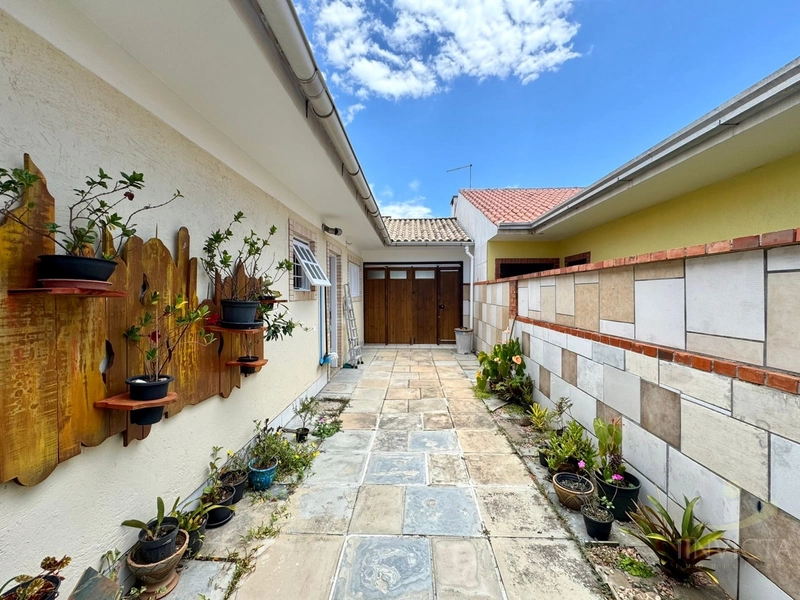 CASA NA ZONA NOVA!TERRENO INTEIRO, 3 DORMITÓRIOS, SUÍTE! MOBILIADA!: 15ª foto da galeria de imagens do imóvel