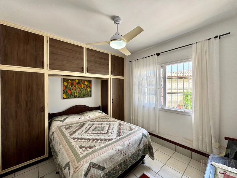 CASA NA ZONA NOVA!TERRENO INTEIRO, 3 DORMITÓRIOS, SUÍTE! MOBILIADA!: 12ª foto da galeria de imagens do imóvel