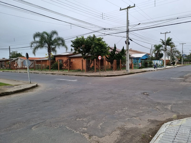 Casa de esquina com grande potencial comercial! Terreno12x28!: 9ª foto da galeria de imagens do imóvel