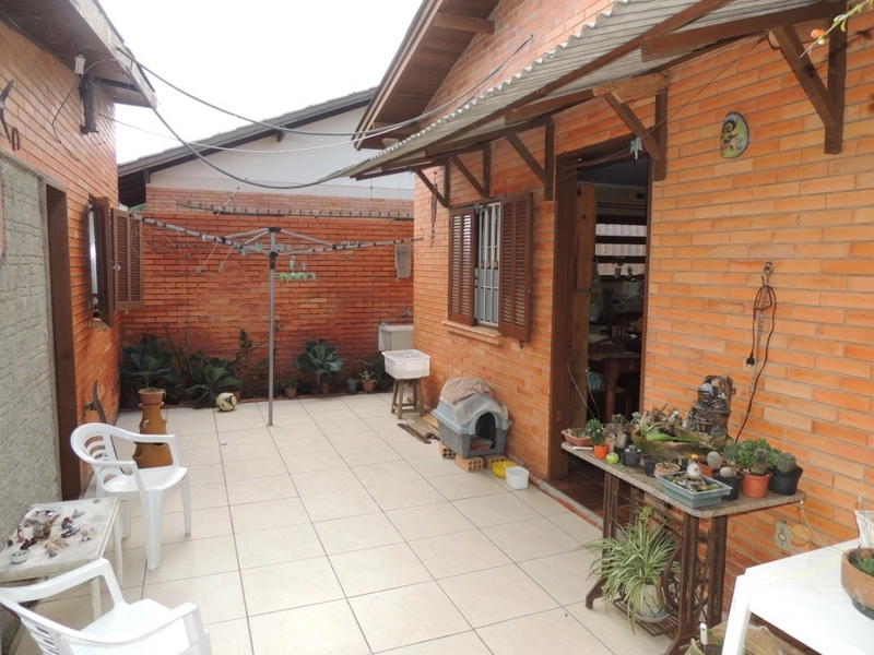Casa de esquina com grande potencial comercial! Terreno12x28!: 7ª foto da galeria de imagens do imóvel