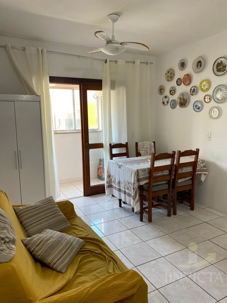 Compacto, mobiliado e bem localizado – confira!: 1ª foto da galeria de imagens do imóvel