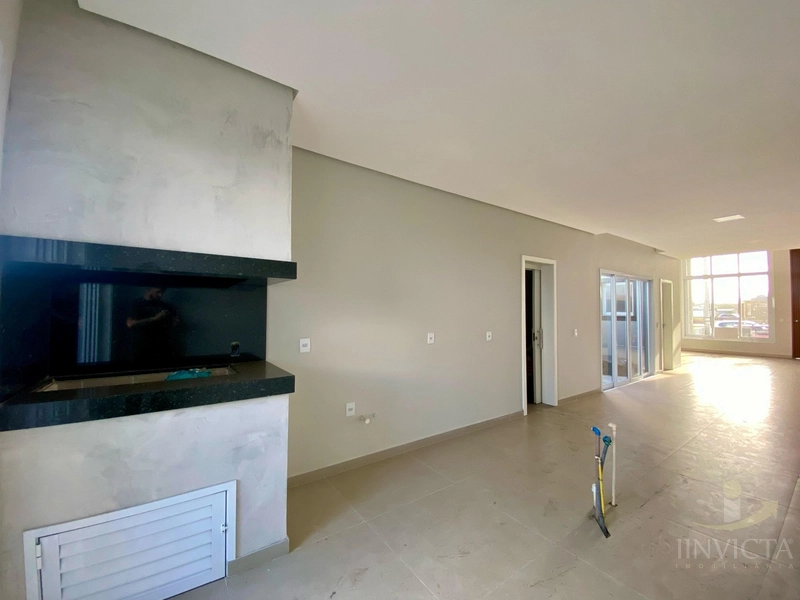 CASA NOVA 03 SUITES EM XANGRILÁ: 3ª foto da galeria de imagens do imóvel