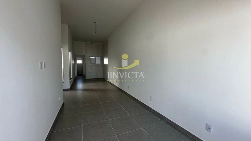 Casa à Venda na Zona Nova – Excelente Acabamento e Ótima Localização: 3ª foto da galeria de imagens do imóvel