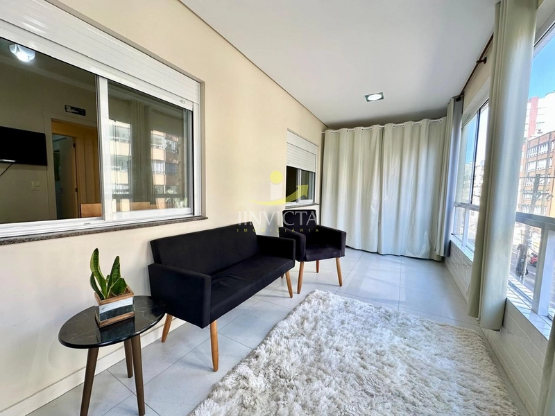 APARTAMENTO DE FRENTE COM VISTA! 1 QUADRA DO MAR! MOBILIADO!: 4ª foto da galeria de imagens do imóvel