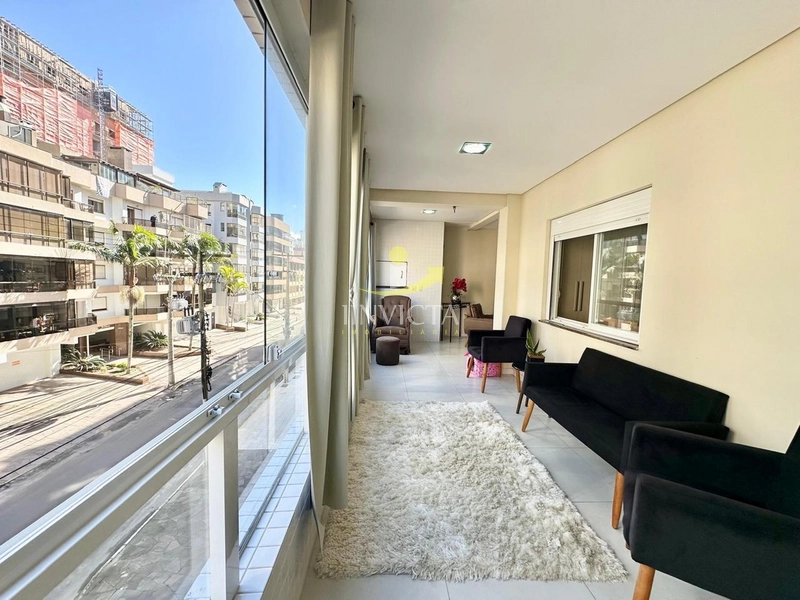 APARTAMENTO DE FRENTE COM VISTA! 1 QUADRA DO MAR! MOBILIADO!