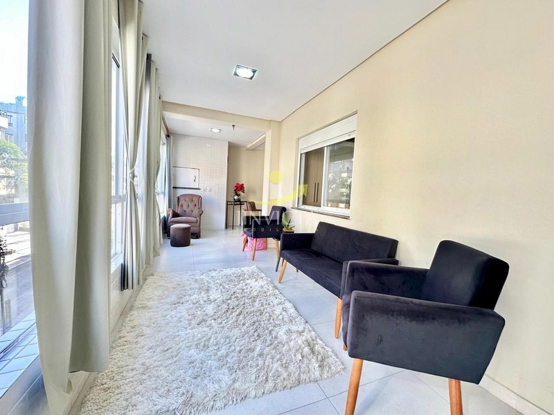 APARTAMENTO DE FRENTE COM VISTA! 1 QUADRA DO MAR! MOBILIADO!: 5ª foto da galeria de imagens do imóvel