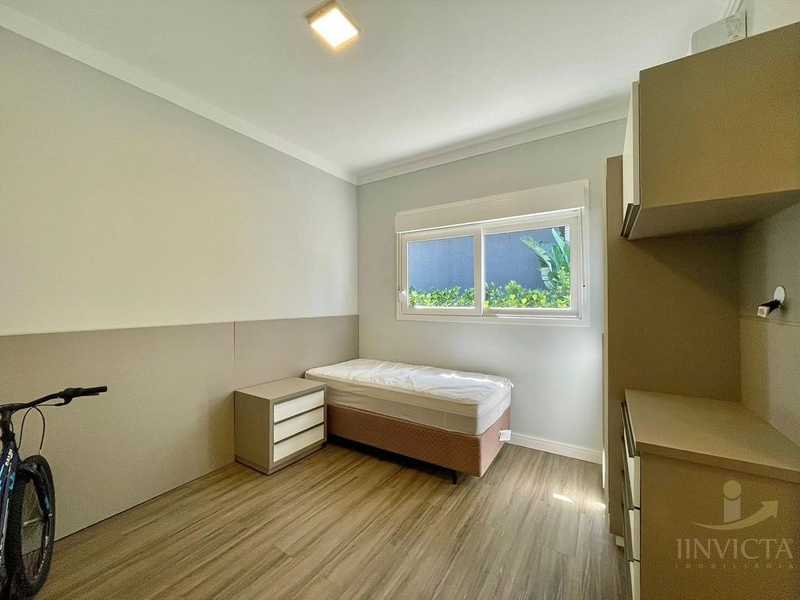 AMPLO SOBRADO EM CONDOMÍNIO COM INFRAESTRUTURA COMPLETA!!!!: 14ª foto da galeria de imagens do imóvel