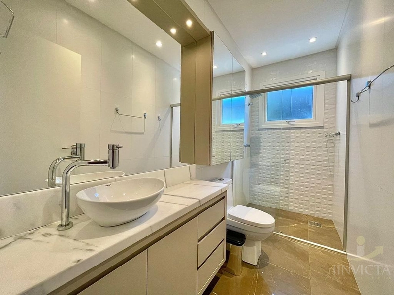 AMPLO SOBRADO EM CONDOMÍNIO COM INFRAESTRUTURA COMPLETA!!!!: 19ª foto da galeria de imagens do imóvel