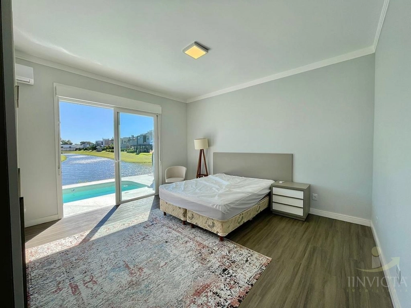 AMPLO SOBRADO EM CONDOMÍNIO COM INFRAESTRUTURA COMPLETA!!!!: 10ª foto da galeria de imagens do imóvel