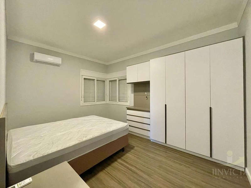 AMPLO SOBRADO EM CONDOMÍNIO COM INFRAESTRUTURA COMPLETA!!!!: 20ª foto da galeria de imagens do imóvel